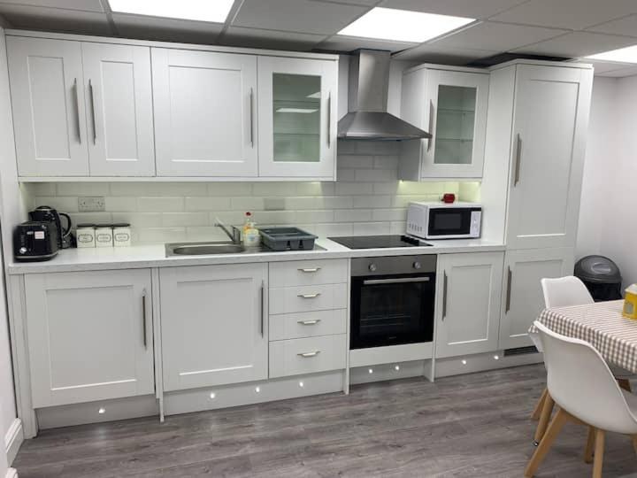 Huge Studio Close To City Centre With Free Secure Parking Leeds (West Yorkshire) Exterior foto