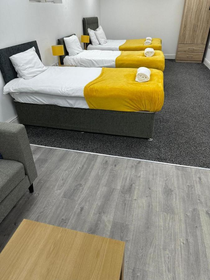 Huge Studio Close To City Centre With Free Secure Parking Leeds (West Yorkshire) Exterior foto